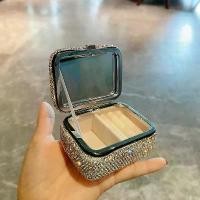 ราคา แหวนสแตนเลสขนาดเล็ก ต่างหู สร้อยคอ ผ้ากำมะหยี่ ฝังคุณภาพสูง พร้อมกระจก ขายตรง ตะกร้า แมว กระเช้า สาน ไม้ไผ่ ใส่ เครื่อง สําอาง หาบ กระจาด หวาย เทียม เหล็ก แขวน เสื้อผ้า หุ่น โชว์ (1732053569601045623)