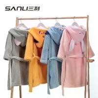 ราคา เสื้อคลุมอาบน้ำเด็ก ผ้าขนหนู Sanli เสื้อคลุมนอน ลายการ์ตูน มีฮู้ด ทำจากขนแกะปะการัง เหมาะสำหรับใส่อยู่บ้าน ชุดนอนสไตล์ Unisex [Pre-sale] (1732229922256422532)