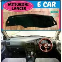 ราคา ขายดีประจำเดือนนี้ พรมปูคอนโซลหน้ารถ สีดำ มิตซูบิชิ แลนเซอร์ อีคาร์ ปี 1992-1996 Mitsubishi Lancer E-Car พรมคอนโซล พรม (1731993128201979312)