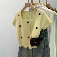 ราคา เสื้อสั้นฤดูร้อน ดีไซน์ไม่ซ้ำใคร สไตล์ขี้เกียจอ่อนโยน สวย คอเหลี่ยม แขนสั้น เสื้อถัก สำหรับผู้หญิง เกาะอก ไป ทะเล เสื้อ อก 54 นิ้ว เสื้อ ไหม พรมคาร์ดิแกน เสื้อ คาดิแกน ไหม พรม (1731557717847606491)