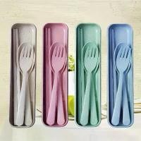 ราคา ชุดเครื่องใช้บนโต๊ะอาหาร ผลิตจากฟางข้าวสาลี ชุดเครื่องใช้บนโต๊ะอาหารแบบพกพา ประกอบด้วย ตะเกียบ ส้อม และช้อน มาพร้อมกล่องเก็บของสำหรับเดินทาง (1732125435283605068)