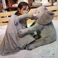 ราคา Toyหมอนช้าง ตุ๊กตาเอนกประสงค์ 80 ซม. พร้อมสต็อก หมอนรองหัวเตียง ผ้าห่มโซฟา หมอนอิง หมอนนอนกอด ผ้าห่ม เหมาะสำหรับเป็นของขวัญ หมอนช้าง ตุ๊กตาเอี๊ยม (1730192759091137432)
