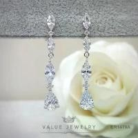 ราคา ต่างหูหนีบ ต่างหูแป้น แบบยาว ประดับคริสตัลแท้ทรงทรงเพชรมาคี Marquise Shape สลับเพชรกลม ขนาดพอเหมาะ ตุ้มหู เครื่องประดับ ValueJewelry ER1479 ER0720 (1732414954797106920)
