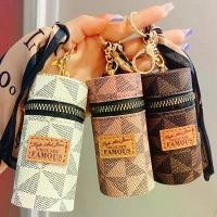 ราคา กระเป๋าใส่เหรียญทรงถังลิปสติกมินิ, แฟชั่น, พร้อมจี้พวงกุญแจ, เหมาะสำหรับกระเป๋าเป้เครื่องประดับ Jing3ye jewelry mystery jar เชือก เทียน เก๊ะ ตังค์ มา แว้ว สร้อย ข้อมือ หนัง ถัก ด (1731592048422127108)