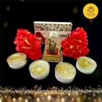 ราคา พระพิฆเนศ เซ็ตบูชาพระพิฆเนศพร้อมกรอบ กำยานหอม ดอกชบาแดง เทียน (1731669401303943976)