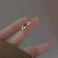 ราคา ต่างหูรูปสี่เหลี่ยมขนมเปียกปูน ดีไซน์ประณีต ขนาดเล็กและเรียบง่าย ดีไซน์กลวง ตุ้ม หู mariah butterfly ring บีเกิ้ล น่ารัก ๆ เลส ข้อมือ หลวง พ่อ รวย art phro กําไล คู่รั (1731837188325345084)