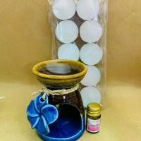 ราคา Panita ชุดเตาอโรมาเล็กห้อยดอก น้ำมันหอมระเหย 5cc 1ขวด+เทียน 1 แพค (1729662132460619875)