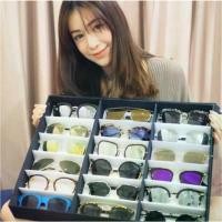 ราคา กล่องใส่แว่น ถาดใส่แว่นตา ป้องกันฝุ่น 18 ช่อง เลนส์ ออโต้ แว่นสายตาสั้นสำหรับเด็ก (1731920743246235630)