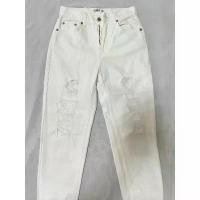 ราคา ส่งต่อ PULL&BEAR รุ่น Mom Jeans กางเกงยีนส์ขารุ่ย ซื้อจากอังกฤษ น่ารักมาก สภาพใหม่มากๆ บล็อกบัสเตอร์ (1731950856617625397)