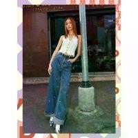 ราคา [Pomelo] กางเกงยีนส์ขากว้างแต่งดีเทลลายปักหัวใจอันจิ๋ว / Heart Embroidered Wide-Leg Jeans (1730086893312837723)