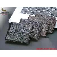 ราคา กระเป๋าสตางค์ กระเป๋าผู้ชาย ลายหนังจรเข้ ส่วนหัว CROCODILE WALLET BAGมีของพร้อมส่งทันที สินค้าขายดี (1732314856296319936)