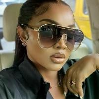 ราคา แว่นกันแดด รูปตอไม้ กรอบใหญ่ แว่นอินเทรนด์ สไตล์จมอก เหมาะสำหรับแฟชั่นสาวฮอต (1732156559481406702)