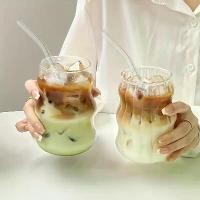 ราคา ถ้วยแก้ว มีหลอดดูด 2 หลอด ถ้วยกาแฟ 1 แก้ว และถ้วยน้ำใส 1 ใบ เหมาะสำหรับใช้กลางแจ้ง เวลา กาแฟ บ้าน และสำนักงาน (1731276229724439873)