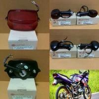 ราคา ชุดไฟท้ายKR150 SSE ท้ายเป็ด+ไฟเลี้ยวหลังKR150 ดำ(ชา)พร้อมขั้วหลอด1คู่ HMA (1732186007223699405)