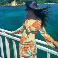 ราคา 40-63kg ชุดว่ายน้ำ 4 ชิ้น bikini+เสื้อคลุม+ผ้าคลุม ลายมัดย้อมสีคราม 2393 จัดส่งฟรี กทม (1731887843475883807)