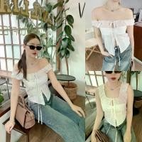 ราคา SLYQ COQUETTE LACE BOW TUBE TOP เสื้อแขนปาดไหล่ตุ๊กตากระดุมเรียงหน้าผูกโบว์ (1732060558390953240)