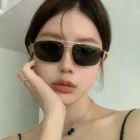 ราคา แว่นกันแดดสะพานคู่ สไตล์เรโทร สำหรับผู้หญิง กรอบโลหะ แว่นตาป้องกันรังสียูวี LomiGirl แว่น เจนเย่ แว่น ตา ตัว ดัง miu miu glasses (1731717416379909495)