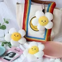ราคา เยี่ยมไปเลย! เยี่ยมไปเลย!มีบริการเก็บ Sun flower พวงกุญแจเดซี่ พวงกุญแจดอกทานตะวัน พวงกุญแจ Sun Flower Plush Doll Keychain (1732303658198272634)