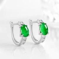 ราคา D1093(D496)ต่างหูหยกแท้สีเขียวEmerald พร้อมใบเซอร์ ตัวเรือนเงินS925จี้หยก Jadeite (Type A) สินค้าธรรมชาติ Jadeite Yang Green Egg Facial Ear Buckle Ice Seed Jade ต่างหู S925 เงินฝ (1732439717380850945)