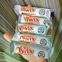 ราคา Twix white chocolate fingers เซต 5 ชิ้น BBF.11/12/25 (1731635373269747120)
