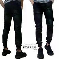 ราคา กางเกงวิ่ง TPPJEANS JOGGER PANTS กางเกงจ๊อกเกอร์ ขาจั๊ม เอวสม็อคมีเชือกผูก (ซิปหน้า) ผ้ายีนส์ยืดสีดำ ฟอก ความยาว39” มีไซส์ 28-54 เอวยางยืด (1732437198421394533)