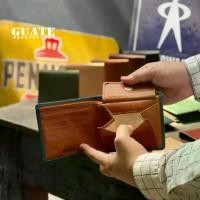 ราคา GUATE กระเป๋าสตางค์หนังแท้ รุ่น Wallet Best-C กระเป๋าสตางค์ผู้ชาย มีที่ใส่เหรียญ แบบพับครึ่ง ใบสั้น กระเป๋าหนังฝอกฝาด (1732240554608330324)