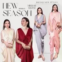 ราคา M1 งานป้าย Mirrorsister Dress ชุดเดรสยาวจับจีบอขนกุดผ่าหน้า สีพื้น พร้อมดอกไม้สีขาว สำหรับผู้หญิง เสื้อผ้าแฟชั่นผู้หญิง คําแนะนําผลิตภัณฑ์ใหม่ของเดือนนี้ (1732212018116134583)