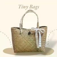 ราคา Tiny Bags กระเป๋าสานกระจูด 8.5 + ผูกโบว์ลูกไม้ จัดส่งฟรี กทม (1732096241971922249)