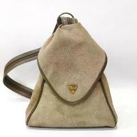 ราคา Leather vintage mini backpack กระเป๋าสะพายหนังแท้ หนังกวาง ทรงขนมใส่ไส้ (1732250632189674901)