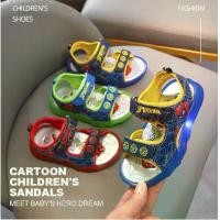 ราคา 【BearPaw kid】2024ใหม่ไฟ LED ขึ้นรองเท้าเด็กรองเท้าแตะชายหาดรองเท้าเด็กเรืองแสงรองเท้าเด็กชายและเด็กหญิง Sandals Open Toe Summer รองเท้าเด็กผู้ชาย6ขวบ รองเท้า คีบ (1729610079810062556)