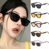 ราคา PalmBead-CODแว่นกันแดด Cat Eye แว่นกันแดดแฟชั่นอเนกประสงค์ Street Photo แว่นกันแดดส่วนบุคคล คุณสมบัติ Cat Eye Frame Retro Fashionable Personalized Anti Slip Sun Shading Design ดี (1732156016737617433)