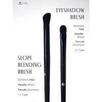 ราคา SUPERMOM l Single Eyeshadow Brush (1732295429366582269)