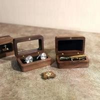 ราคา กล่องแหวนไม้, กล่องต่างหู, ช่องคู่, กล่องกระดุมข้อมือวอลนัทสีดำ, ที่ใส่แหวนเครื่องประดับกันฝุ่นสวยงาม, เหมาะสำหรับงานแต่งงาน, พร้อมหน้าต่างเปิด, แพ็คเกจ (1731878997852194026)