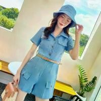 ราคา จั้มสูท Smart denim Jumpsuit สีฟ้า จั้มสูทยีนส์สีฟ้าดีเทลเข็มขัด จั้มสูทขาสั้น จั้มสูทสไตล์เกาหลี (1729665627611760863)