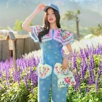 ราคา Mariadiamond สียีนส์ Daisy Vintage Jumpsuit จั้มสูทยีนส์พิมพ์ลายดอกไม้ ปกวินเทจพิมพ์ลายเเมวกุหลาบ จั้มสูทขายาว จั้มสูทวินเทจ ขาเเต่งหัวใจพิมพ์ลาย (1729785067575150815)