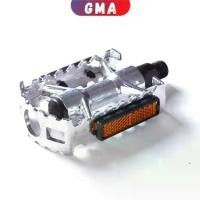 ราคา GMA บันไดจักรยานอลูมิเนียม อุปกรณ์จักรยาน มี 2 สี สีเงิน และ สีดำ Bicycle pedals กลางแจ้ง ออกกำลังกาย (1730569673874967035)