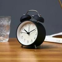 ราคา ‌นาฬิกาปลุกนักเรียน ดีไซน์สร้างสรรค์ นาฬิกาโต๊ะเล็กๆ สวยๆ เงียบๆ นาฬิกาแสดงผลดิจิตอล นาฬิกาเตียง นาฬิกาเดสก์ท็อป พวงมาลัย ศาลพระภูมิ หุ่น นาฬืกา ทราย ผ่อน ชําระ candle holder aes (1732270205320005327)