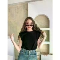 ราคา Mutedtone - Chole blouse เสื้อครอปเสริมบ่า เสื้อครอปสีพื้น เสื้อครอปสวยๆ เสื้อครอปไปคาเฟ่ เสื้อครอปเเขนกุด ผู้หญิง Clothing (1729544187804879041)