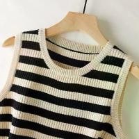ราคา GYDNJO SLEEPY BUNNY French Square Neck Sleeveless Blouse Women Summer Fit Button Top Sweet Waist-Cinching Vintage Tank for Daily Wear Casual Outings คลังสินค้า (1732274009726485724)