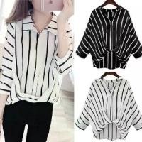 ราคา พร้อมส่ง เสื้อเชิ้ตแขนยาว เสื้อครอป เสื้อชีฟองแขนยาว เสื้อลายทางขาวดำ Stylish Stripe Women Classic Blouse Top Shirt (1729906852614998674)