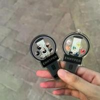 ราคา ชุดเครื่องประดับจาก Boyband Idol Enhypen รวมการ์ดสั่นสะเทือนของการ์ดและน้ำตาเล็ก ๆ จี้ตั้งโต๊ะของขวัญที่ระลึกขนาดเล็ก [Bestseller] ไม้ตะพด ไหม แท้ ที่ แม่ ทอ punch needle di (1731232363424220362)