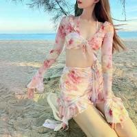 ราคา swimsuit ชุดว่ายน้ำผู้หญิง ชุดว่ายน้ำแขนยาวซีทรูเซ็กซี่ 4 ชิ้น#0231 (1730069477636540720)