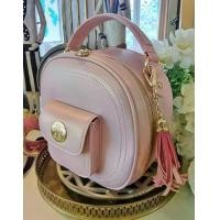 ราคา Buddy handbag tassels ( พู่ห้อยกระเป๋ารุ่นบัดดี้ ) (1729577822050551873)