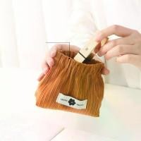 ราคา กระเป๋าเครื่องสำอาง กระเป๋าใส่เหรียญ ผ้าคอตตอนอ่อน สีธรรมดา ขนาดเล็ก ดีไซน์น่ารัก สำหรับสาวๆ กระเป๋าตัง กระเป๋าสตาง กระเป๋าเงิน กระเป๋าเล็ก Coin Purse ลิปสติก กระเป๋าถือ Card Hol (1731946786913617730)