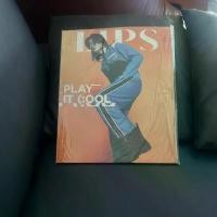 ราคา (ราคาพิเศษ) ขายนิตยสารมือหนึ่ง นิตยสาร LIPS Magazine ฉบับเดือนสิงหาคม 1 เล่ม 2 ปก ) ปก B "บัวกระทิง" และ "กลั ฟ -คณาวุฒิ" ราคา 120 บาท (1729626978596653733)
