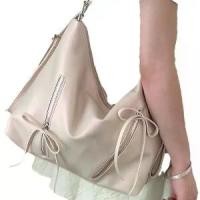 ราคา กระเป๋าเป้สะพายหลังสำหรับผู้หญิง ดีไซน์กุทัณฑ์ แฟชั่นอินเทรนด์ใหม่ สไตล์เกาหลี ลำลอง ความจุมาก กระเป๋าสะพายไหล่ เหมาะสำหรับปี 2025 กระเป๋า คอนเวิร์ส กระเป๋า คอนเวิร์ส กระเป๋า กัน ขโมย (173150728613721