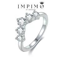 ราคา (Total 0.75 CT) แหวนเพชรแถวโมซาไนต์แท้ จาก Impimo Thailand เม็ดชูโมซาไนต์ทรง Round Shape (ทรงกลม) ขนาดรวม 0.75 กะรัต ชูบนตัวเรือนเงินแท้ 925 ชุบทองคำ 18K การันตีความแท้และคุณภาพระดับพรีเมียม (17316543