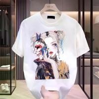 ราคา [COD] เสื้อยืดOversized สกรtees | สไตล์เกย์Thai Fashion × Harley Quinn Art, สวมสบายน่ารัก, ผ้าม Soft Breathable, Unisex Fit เหมาะทุกฤดู, สีบู๊ท100% S - 3XL, 3D Neon + NFT (1732299085434357519)