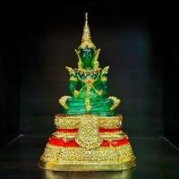 ราคา Certified productsพระแก้วมรกตทรงเครื่องฤดูร้อนฐานกลม หน้าตัก 5 นิ้ว สูง 28 cm (1732352578205746526)