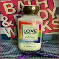 ราคา ADajiaStoret1 จัดส่งเฉพาะจุด Bath & Body Works Signature Collection 236 ml โลชั่นทาผิวผสมน้ำหอมสุดฮิตจาก USA พร้อมส่งทันที (1729829988301769090)
